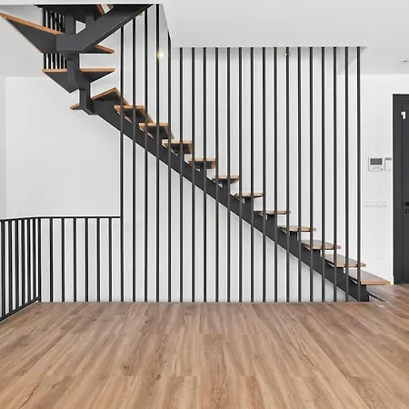 Vila Adelfa - Beachside Modern In *