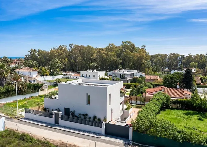 Adelfa - Beachside Modern In * Marbella