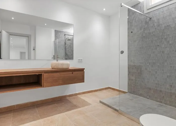 Adelfa - Beachside Modern In * Marbella