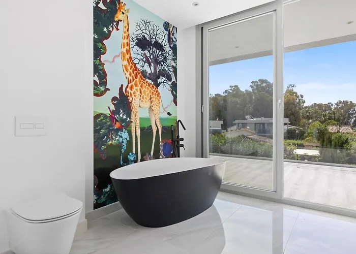 Adelfa - Beachside Modern In * Marbella