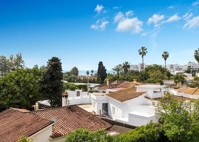 Adelfa - Beachside Modern In Marbella